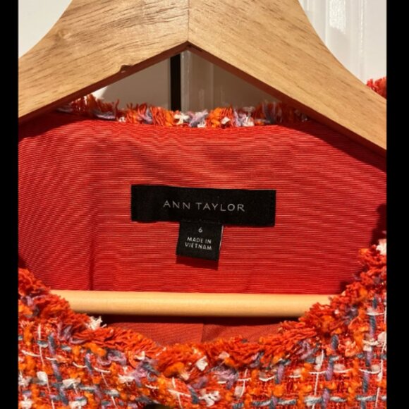 Ann Taylor - Cropped Crew Neck Jacket in Tweed (Orange Multicolor) - Picture 7 of 7